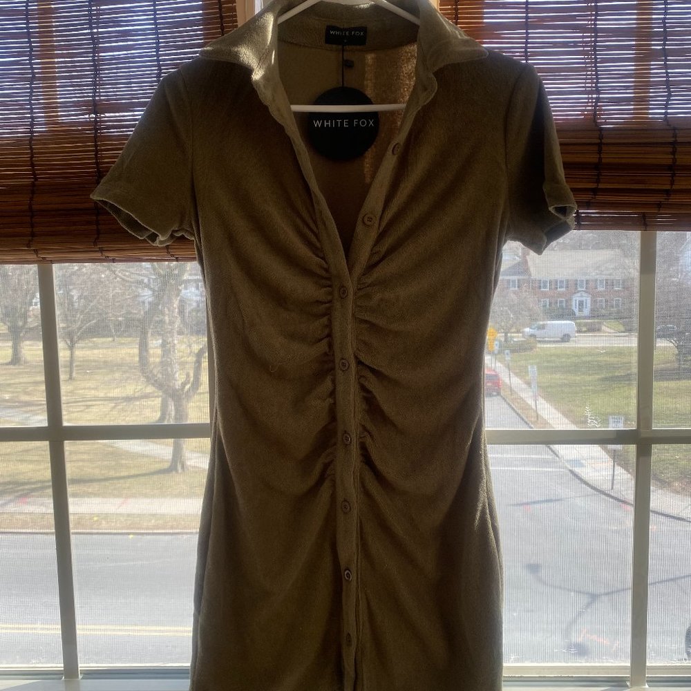 Green White Fox Boutique Dress Cinched Waist Size Small